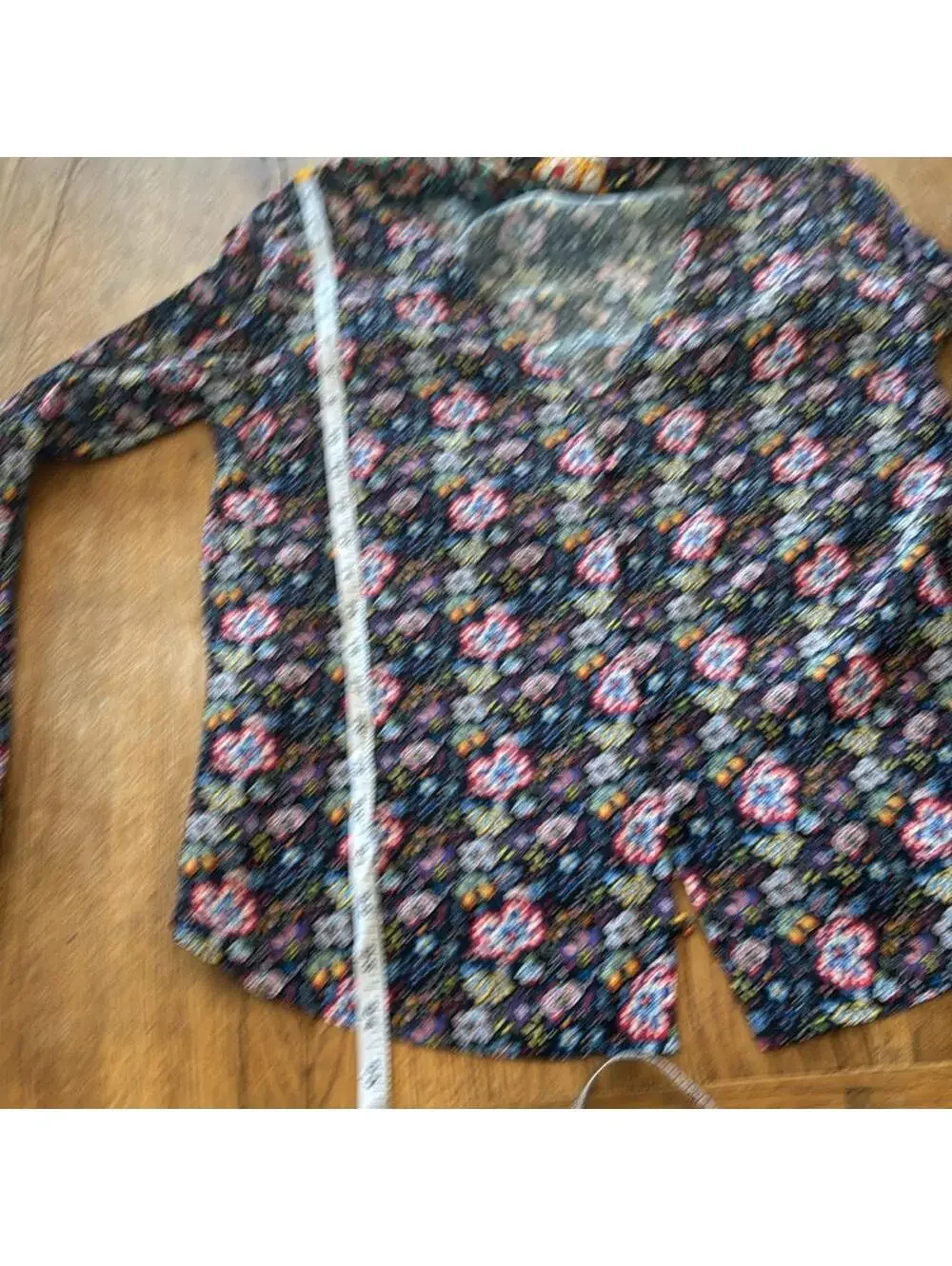 Frame Open Scarf VNeck Long-Sleeve Floral Print Blouse Small